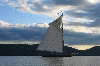 Clearwater sailing up the Hudson